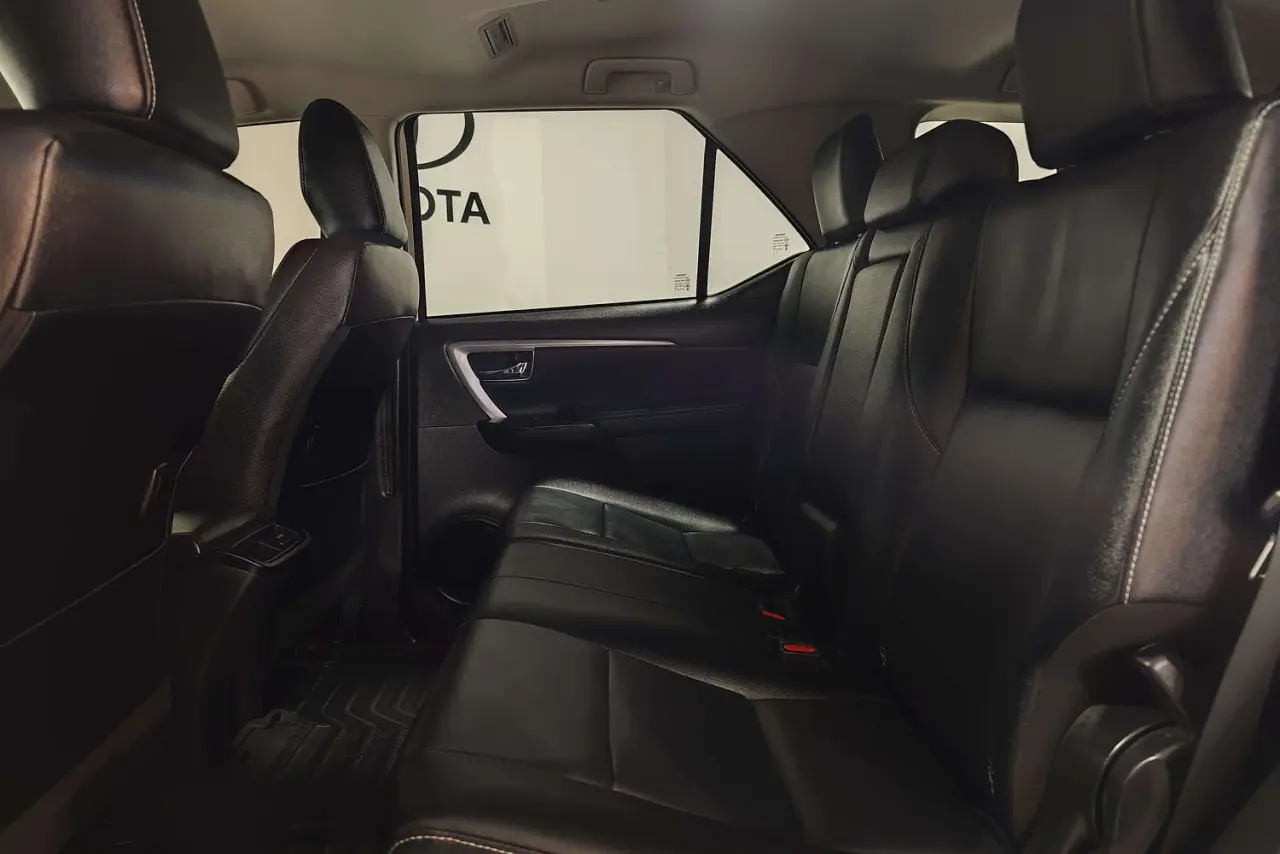 2025 Toyota Fortuner Gallery Image 14