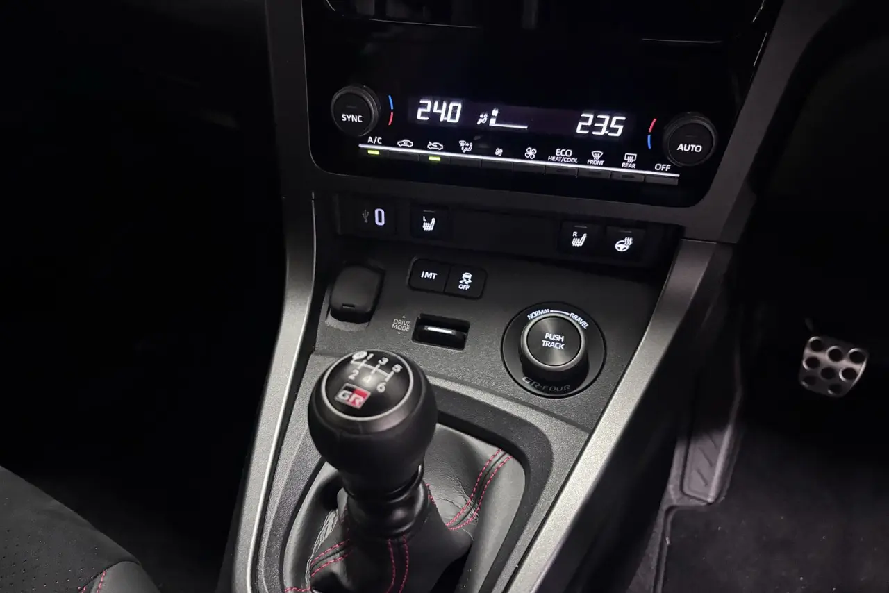 2025 Toyota Yaris Gallery Image 20