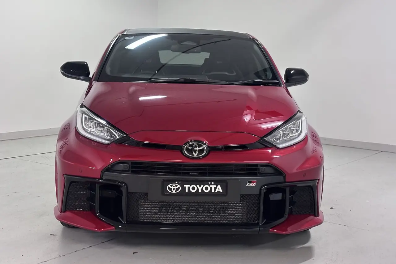2025 Toyota Yaris Gallery Image 3