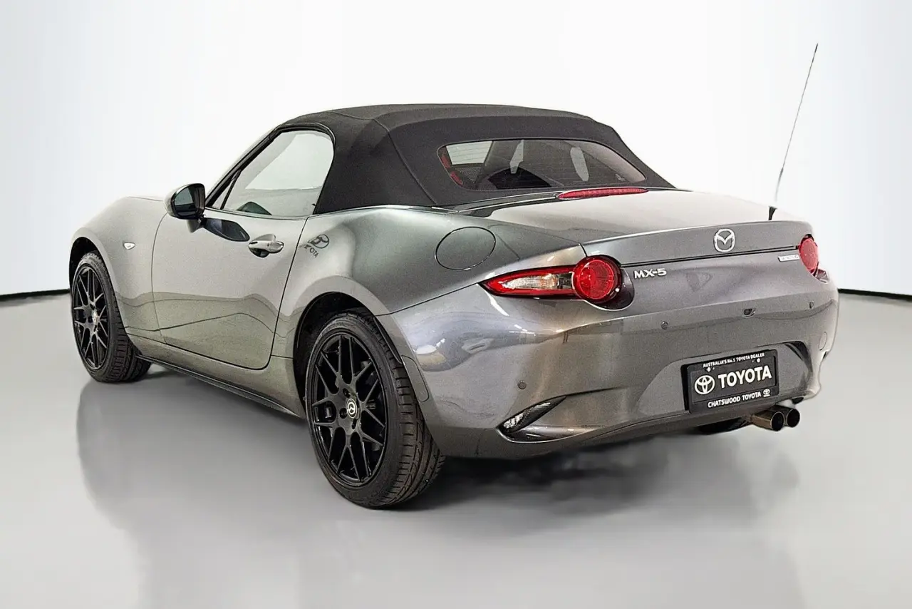 2023 Mazda MX-5 Gallery Image 10