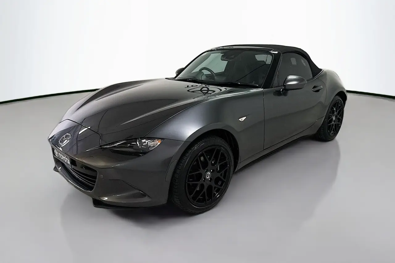2023 Mazda MX-5 Gallery Image 4