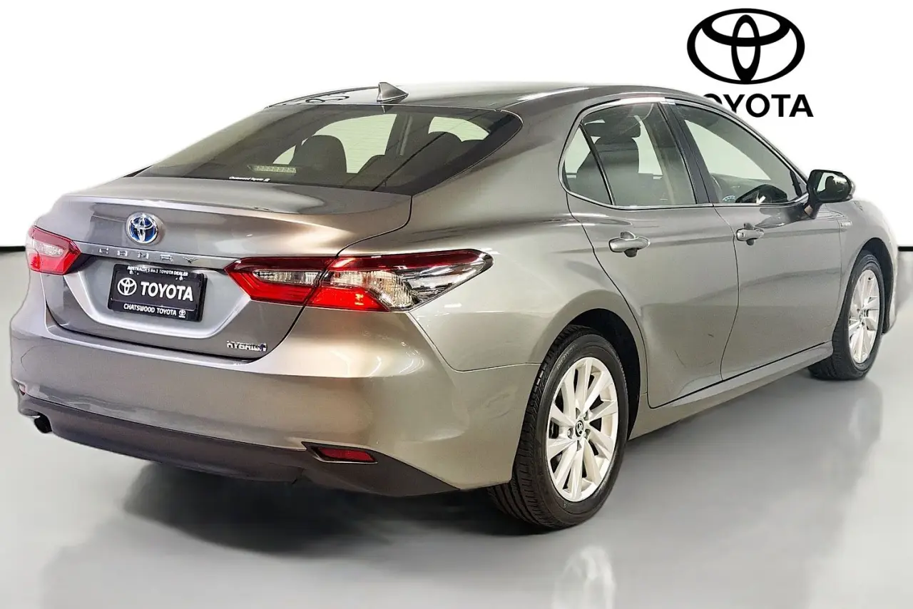 2023 Toyota Camry Gallery Image 10