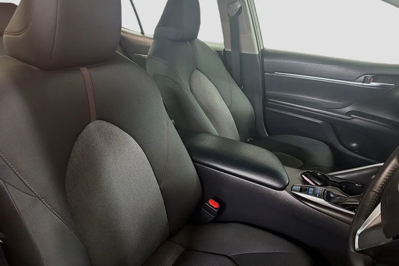 2023 Toyota Camry Gallery Image 12