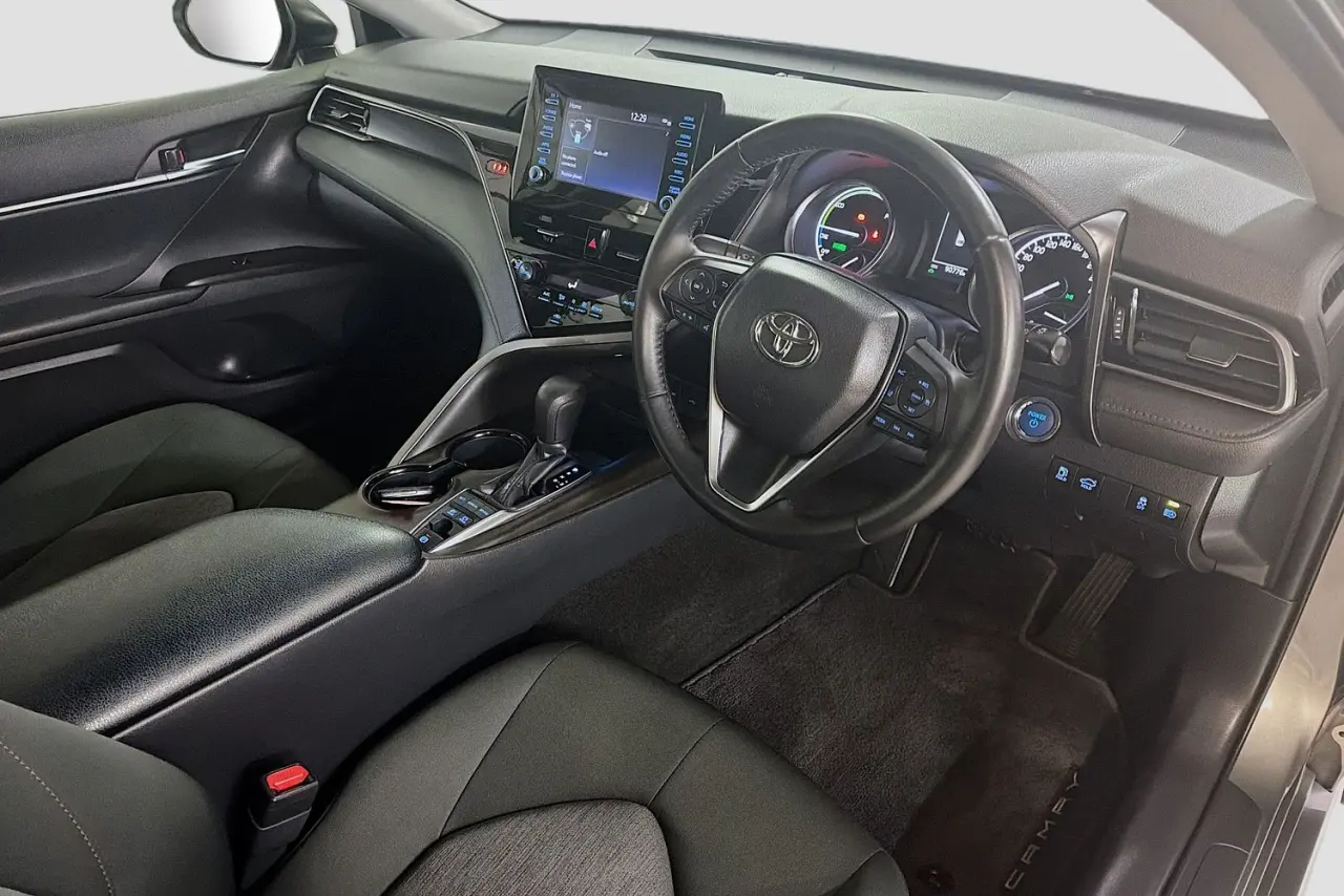 2023 Toyota Camry Gallery Image 21