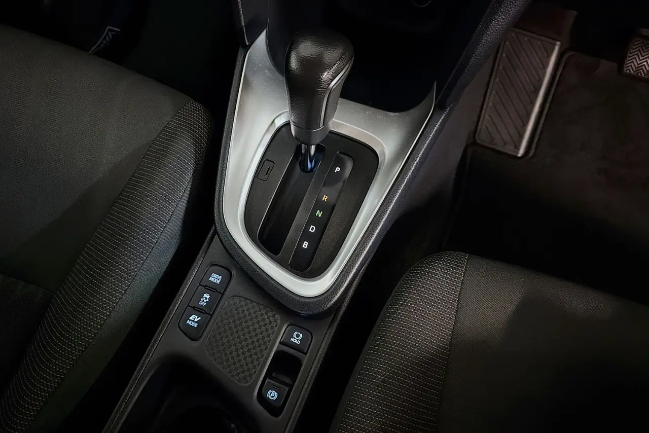 2023 Toyota Yaris Cross Gallery Image 16