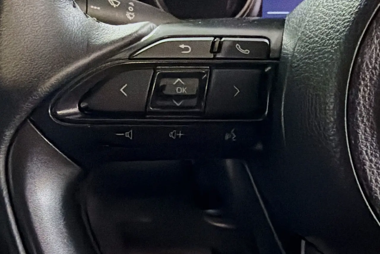 2023 Toyota Yaris Cross Gallery Image 17