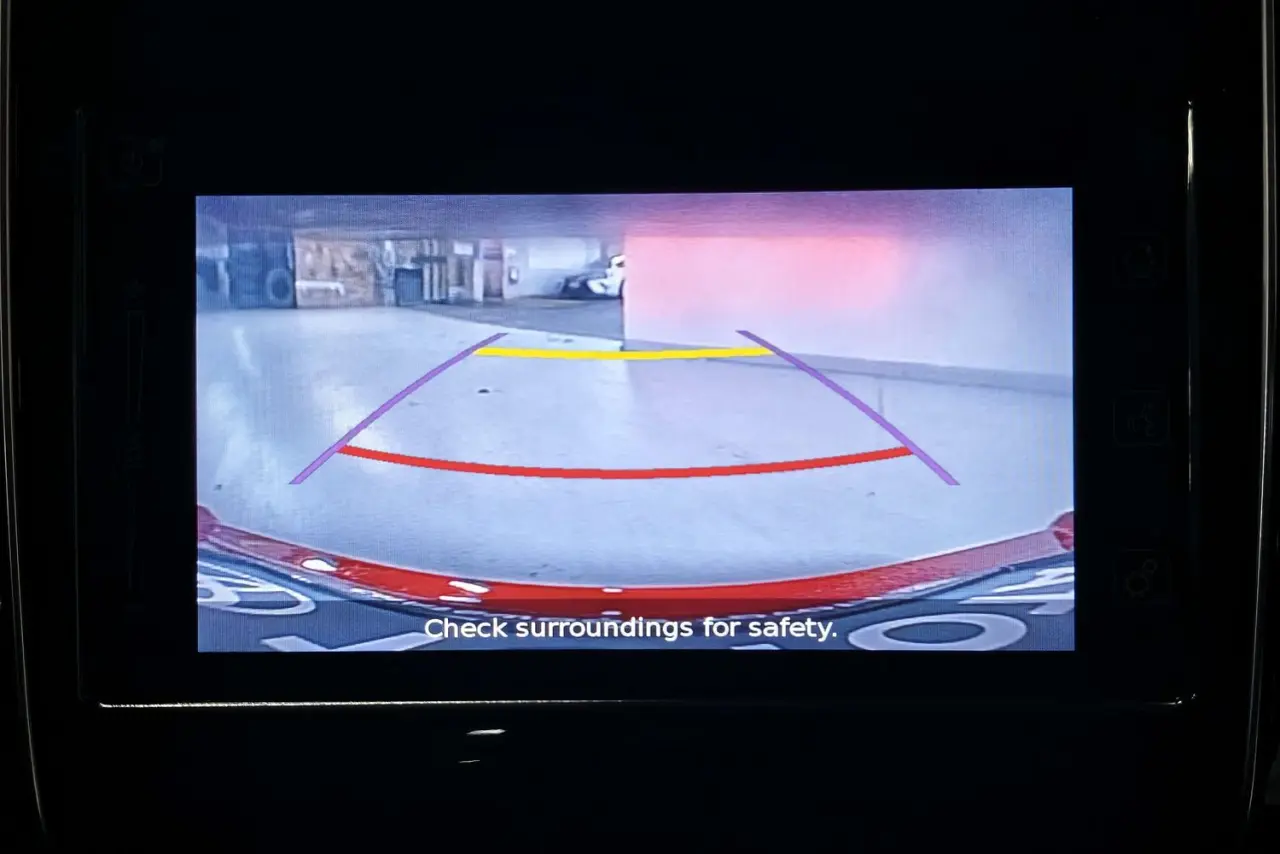 2022 Suzuki Swift Gallery Image 20