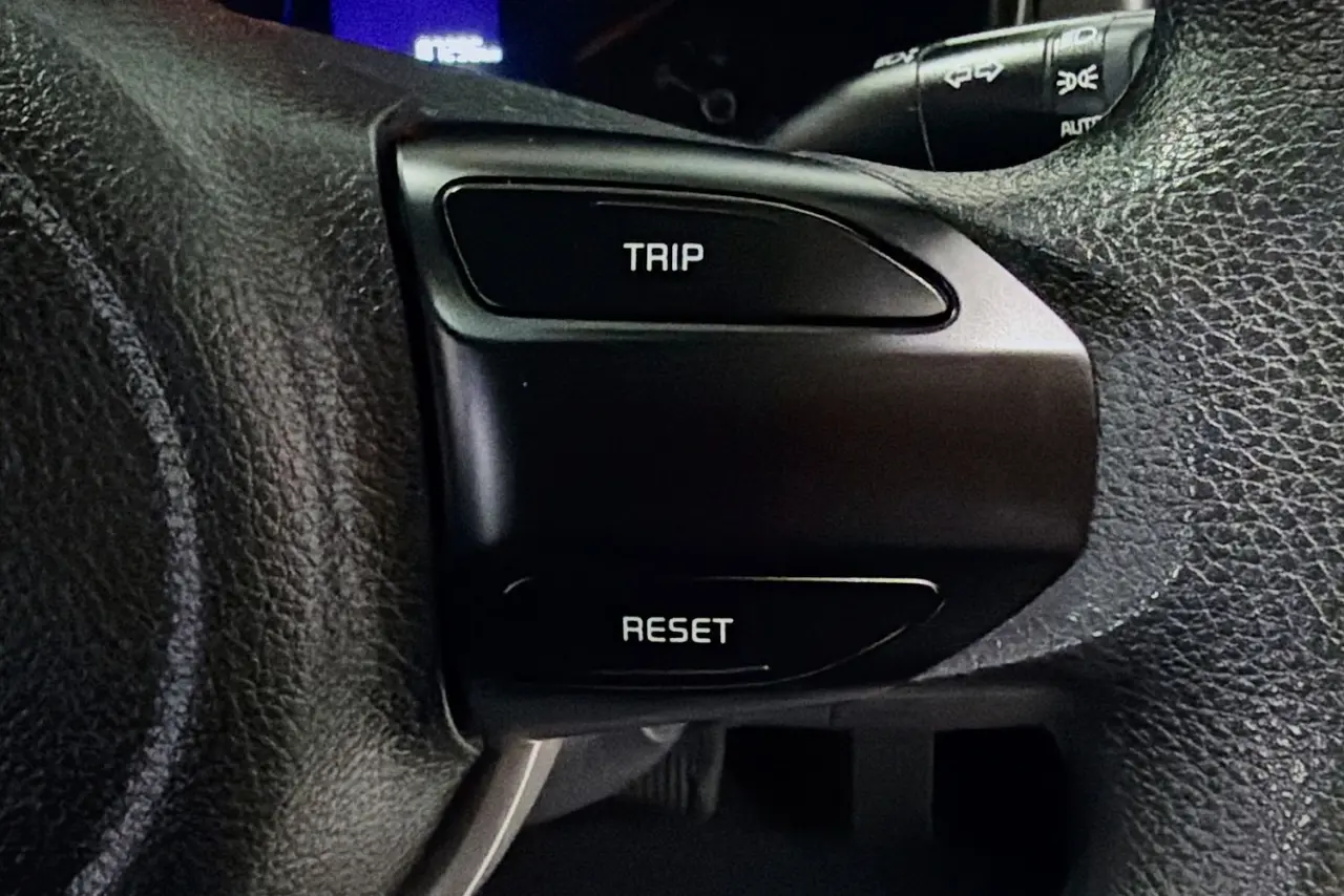 2023 Kia Rio Gallery Image 18