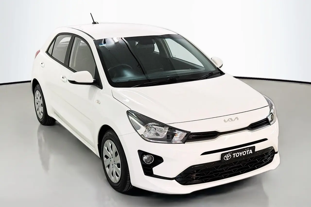 2023 Kia Rio Gallery Image 29