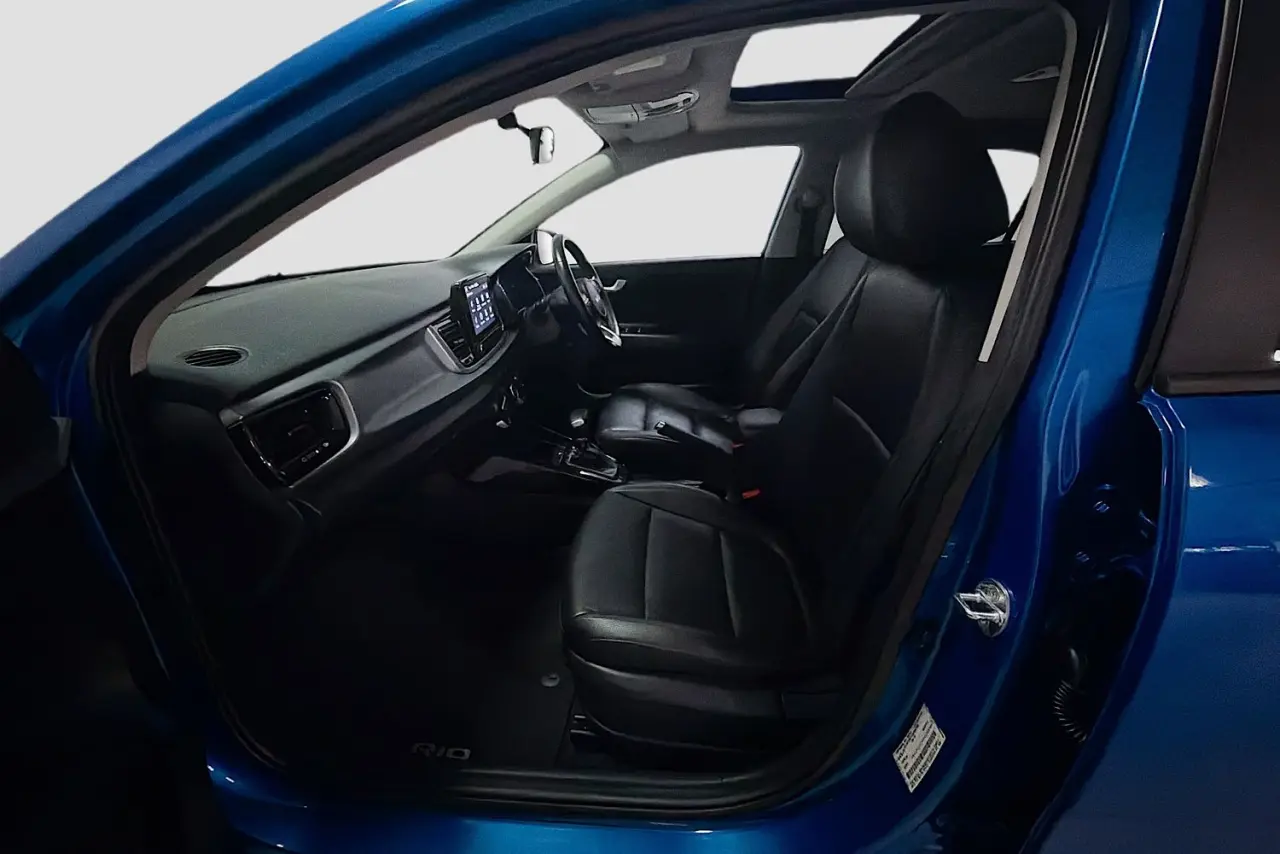 2021 Kia Rio Gallery Image 23