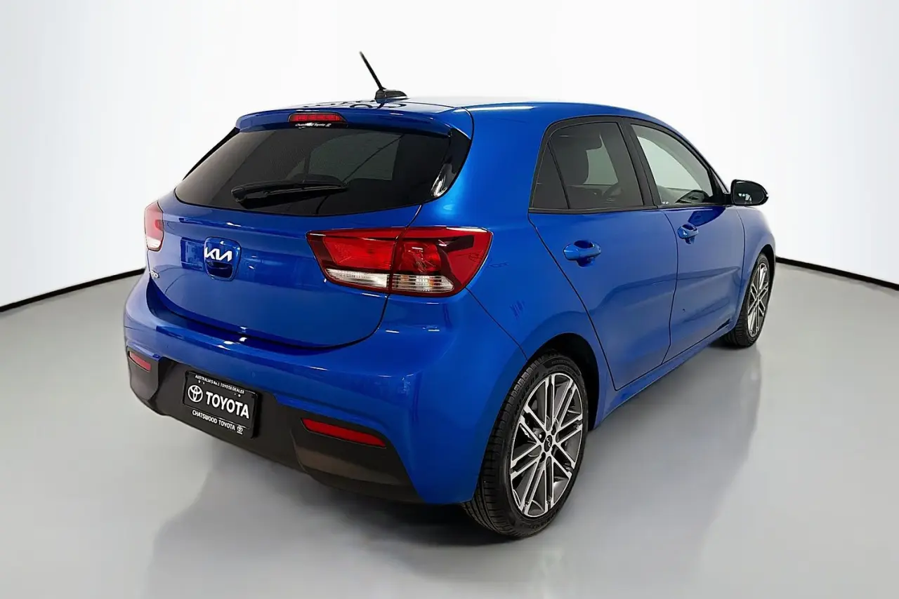 2021 Kia Rio Gallery Image 9