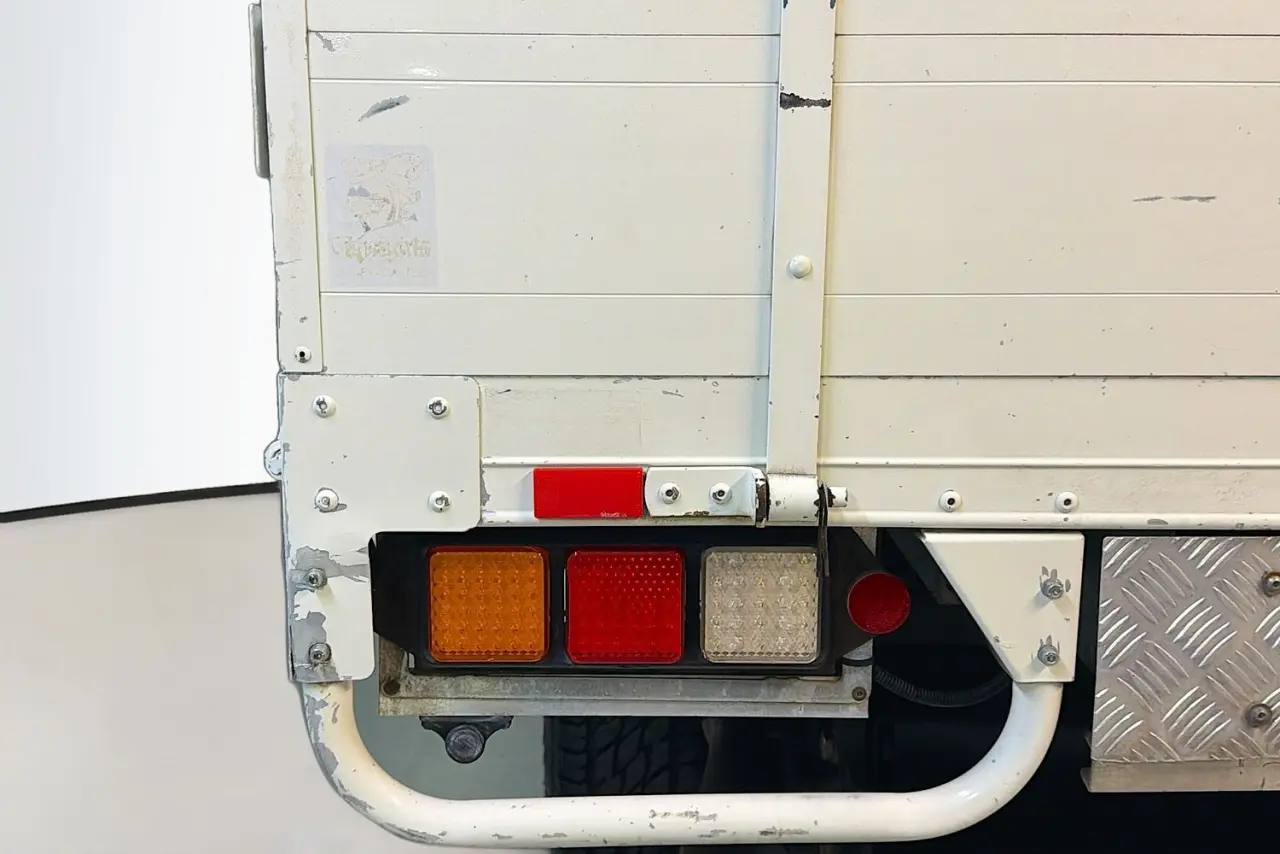 2013 Toyota Landcruiser Gallery Image 8