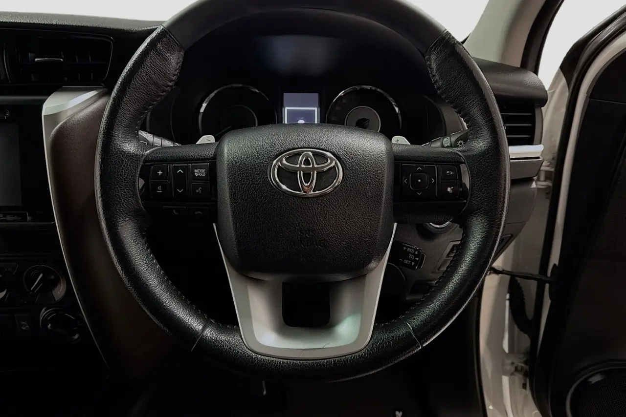 2018 Toyota Fortuner Gallery Image 21