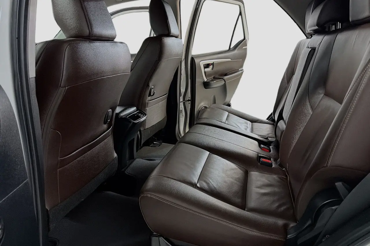 2018 Toyota Fortuner Gallery Image 26