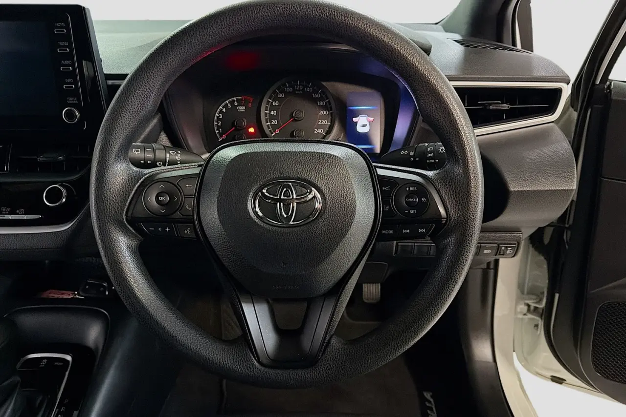 2018 Toyota Corolla Gallery Image 19