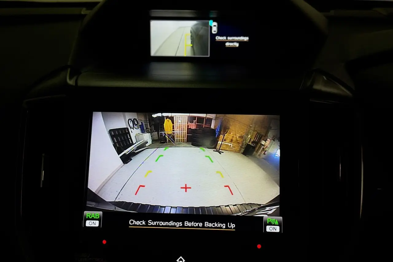 2022 Subaru Forester Gallery Image 16