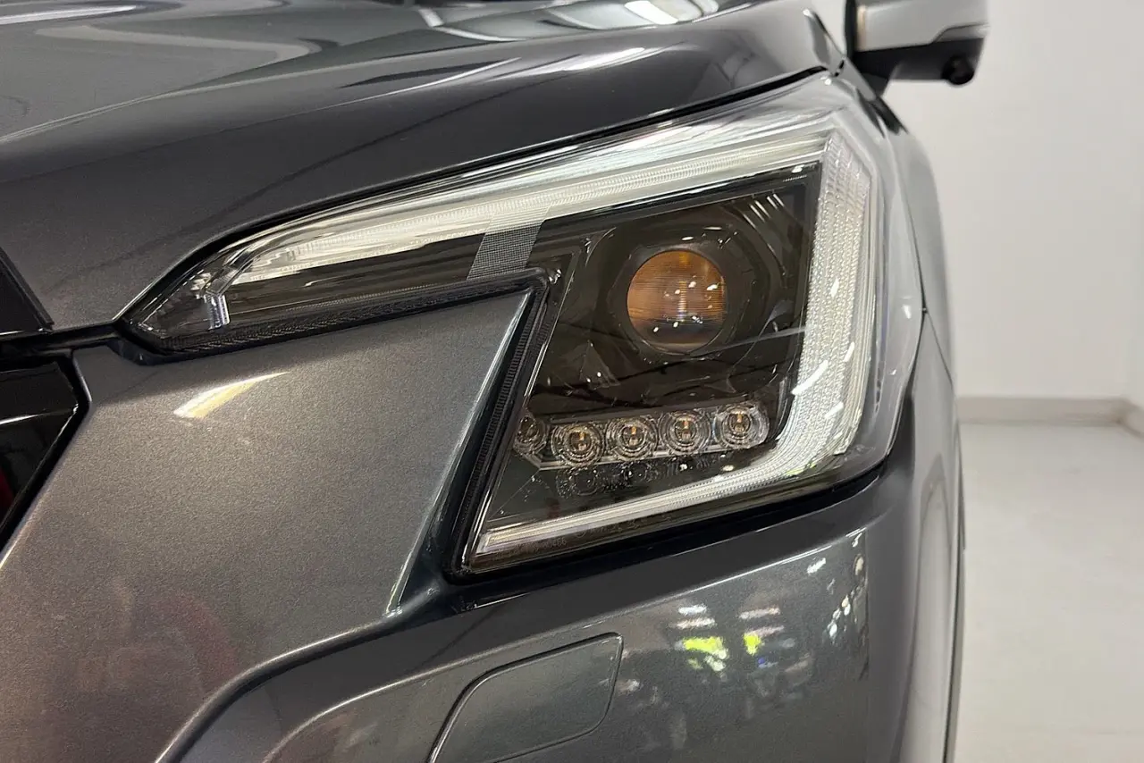 2022 Subaru Forester Gallery Image 3