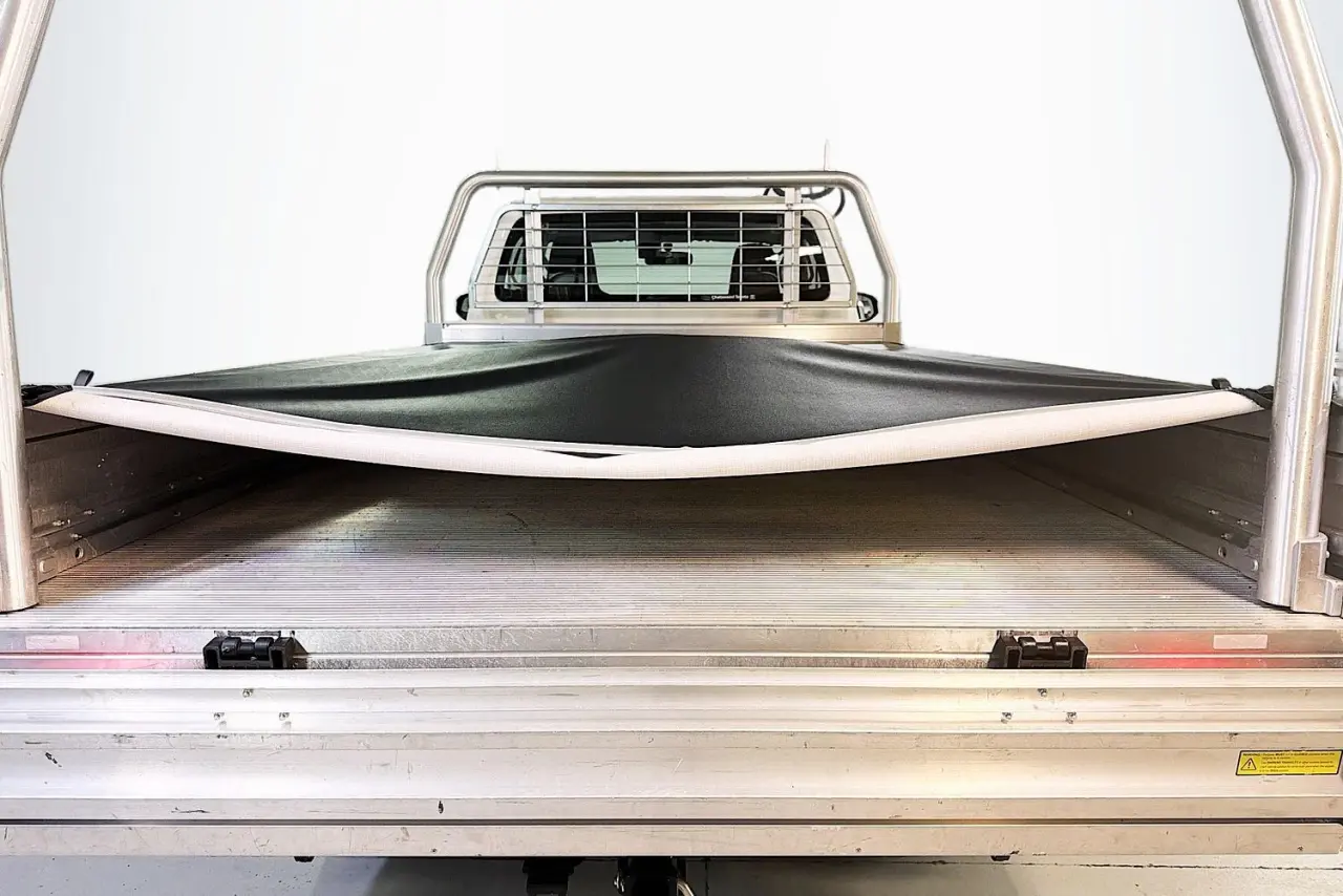 2020 Toyota Hilux Gallery Image 23