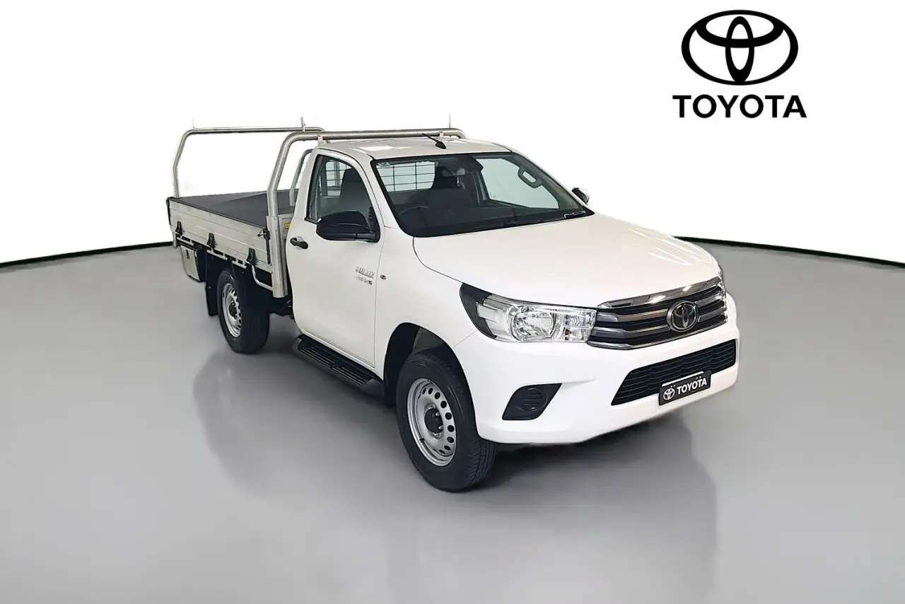 2020 Toyota Hilux Gallery Image 27