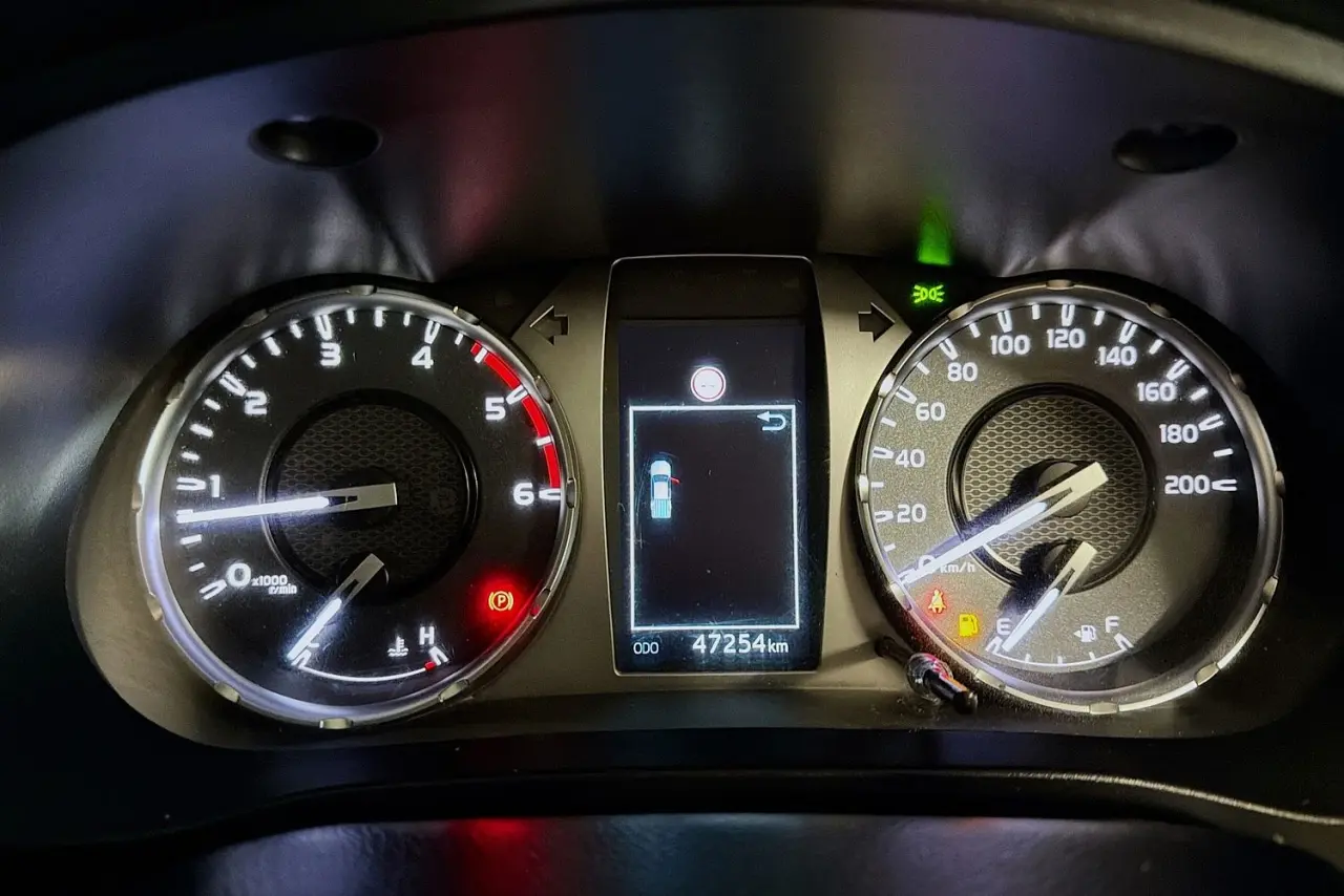 2021 Toyota Hilux Gallery Image 22