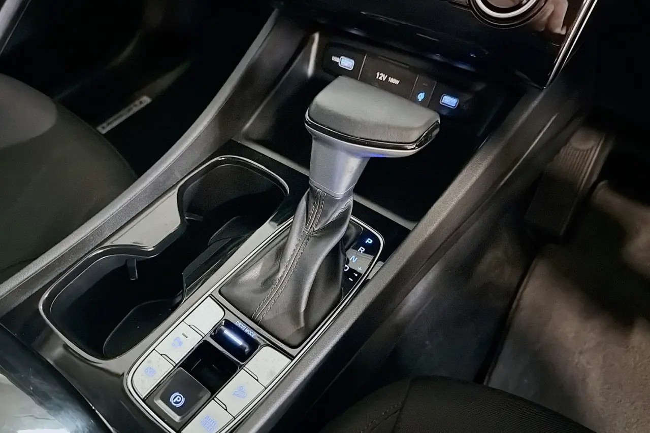 2022 Hyundai Tucson Gallery Image 16