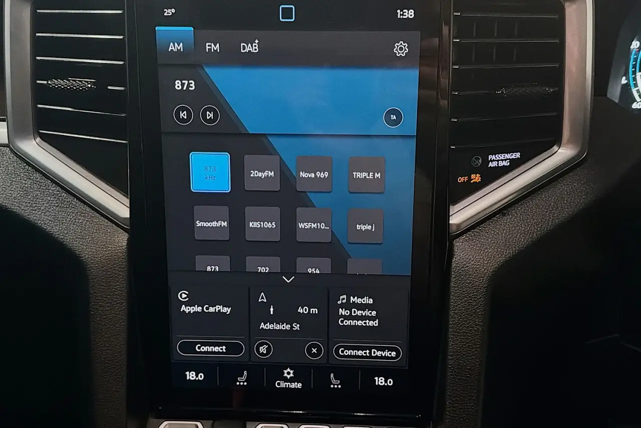 2023 Volkswagen Amarok Gallery Image 15