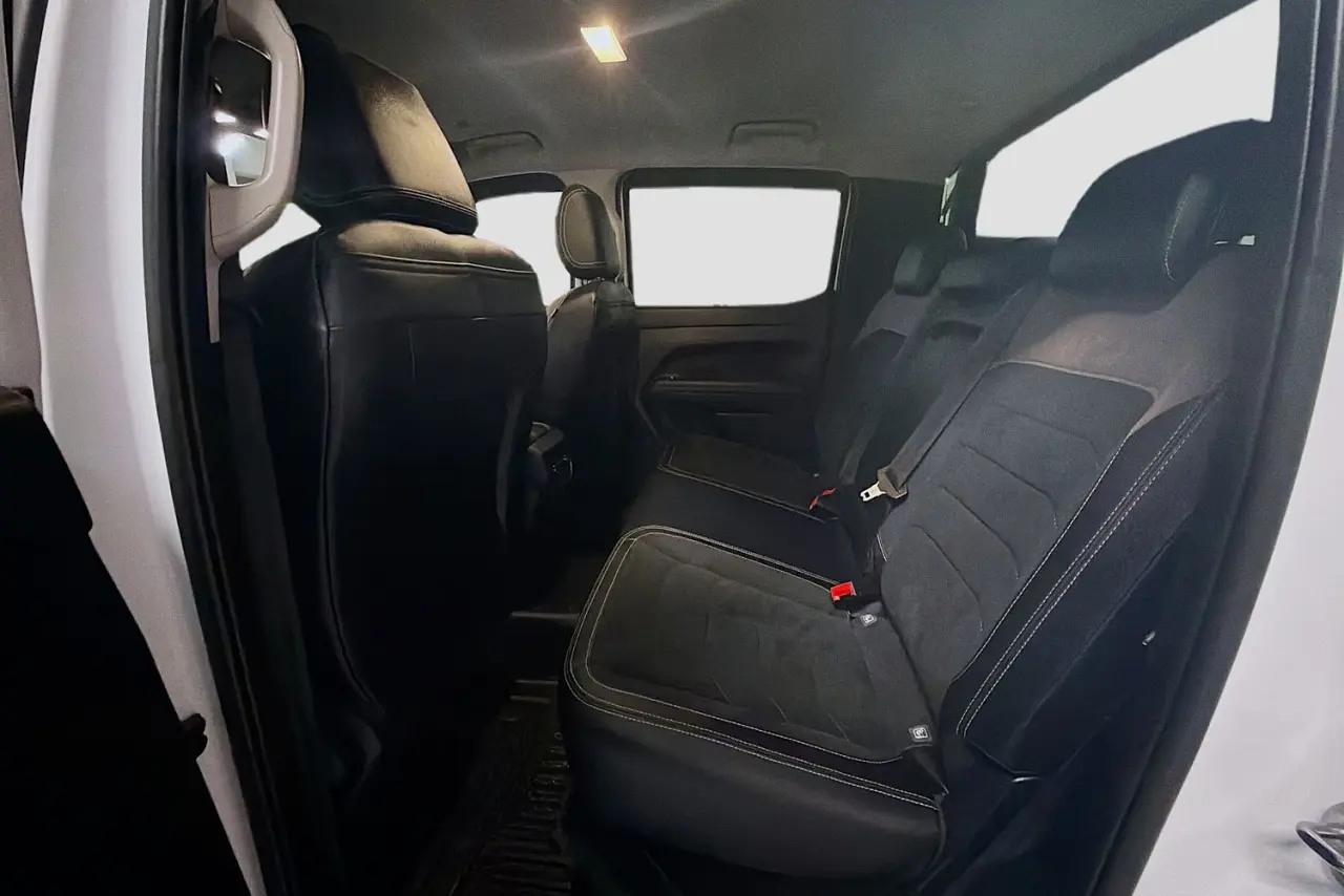 2023 Volkswagen Amarok Gallery Image 26