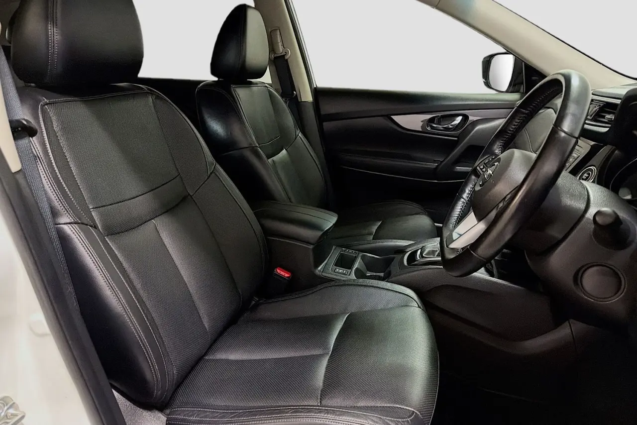 2021 Nissan X-TRAIL Gallery Image 13