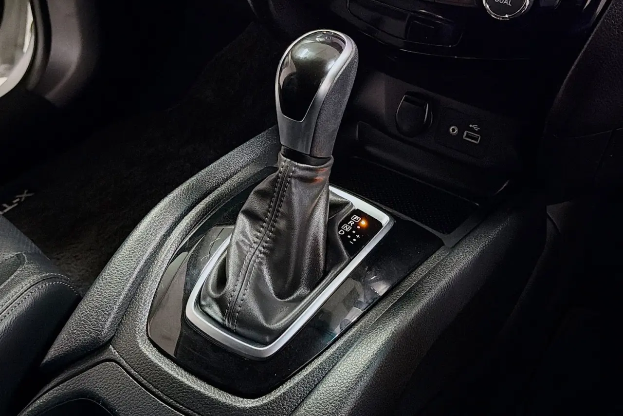 2021 Nissan X-TRAIL Gallery Image 18