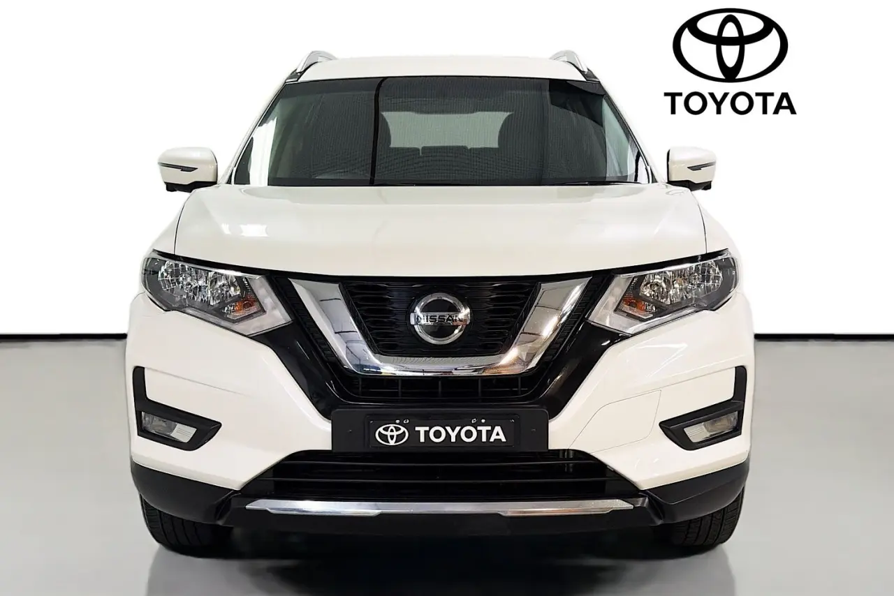 2021 Nissan X-TRAIL Gallery Image 2