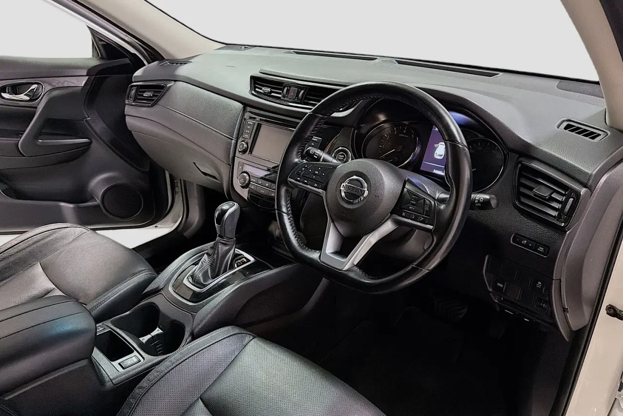 2021 Nissan X-TRAIL Gallery Image 23