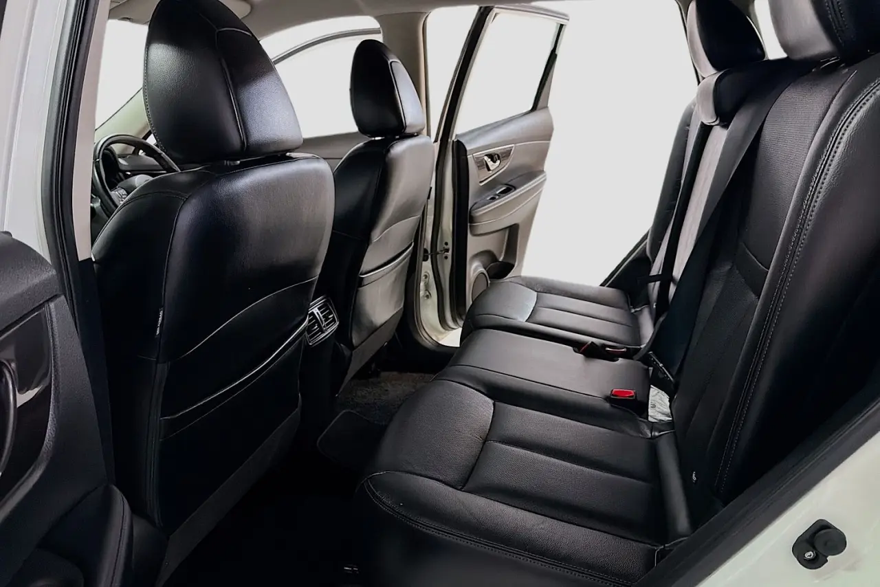 2021 Nissan X-TRAIL Gallery Image 26
