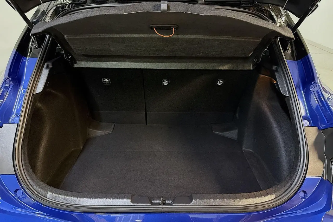 2025 Toyota Corolla Gallery Image 26