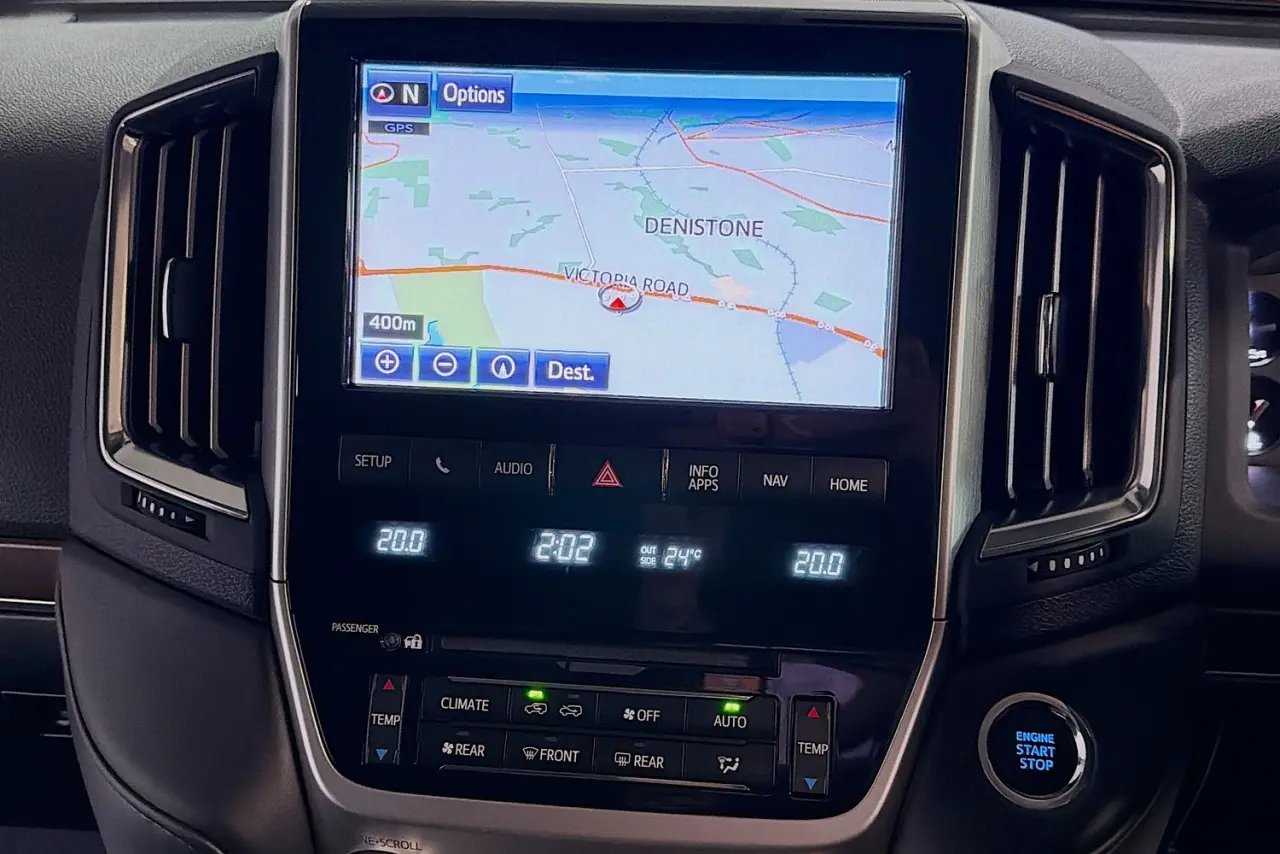 2019 Toyota Landcruiser Gallery Image 15