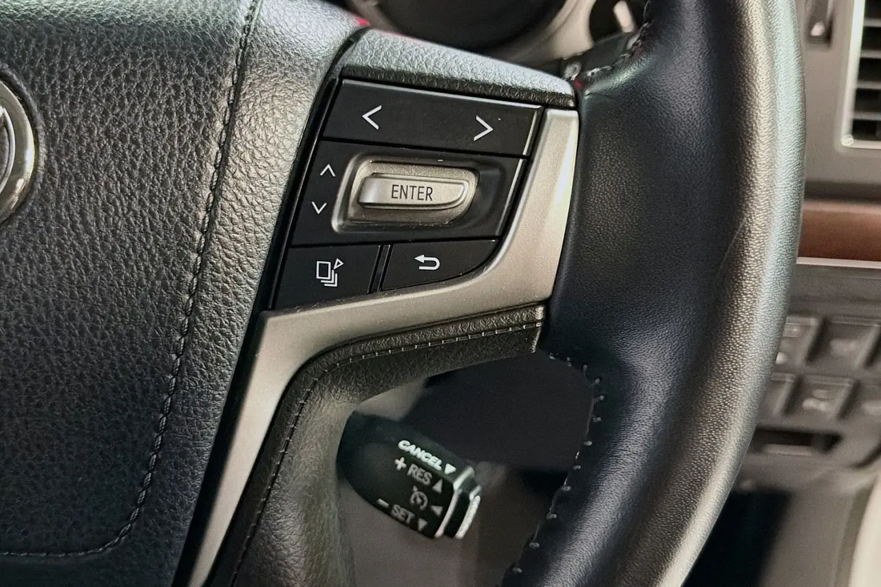 2019 Toyota Landcruiser Gallery Image 20