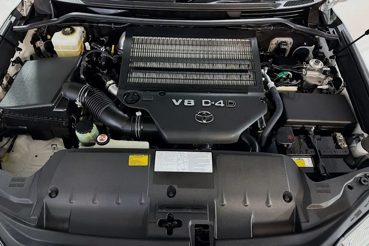 2019 Toyota Landcruiser Gallery Image 29