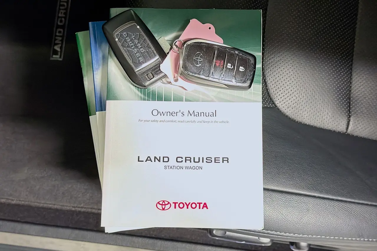 2019 Toyota Landcruiser Gallery Image 30