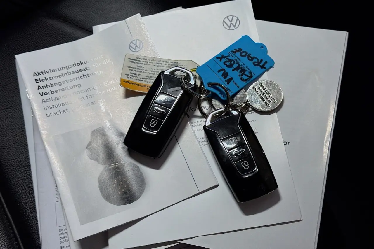 2022 Volkswagen Touareg Gallery Image 28