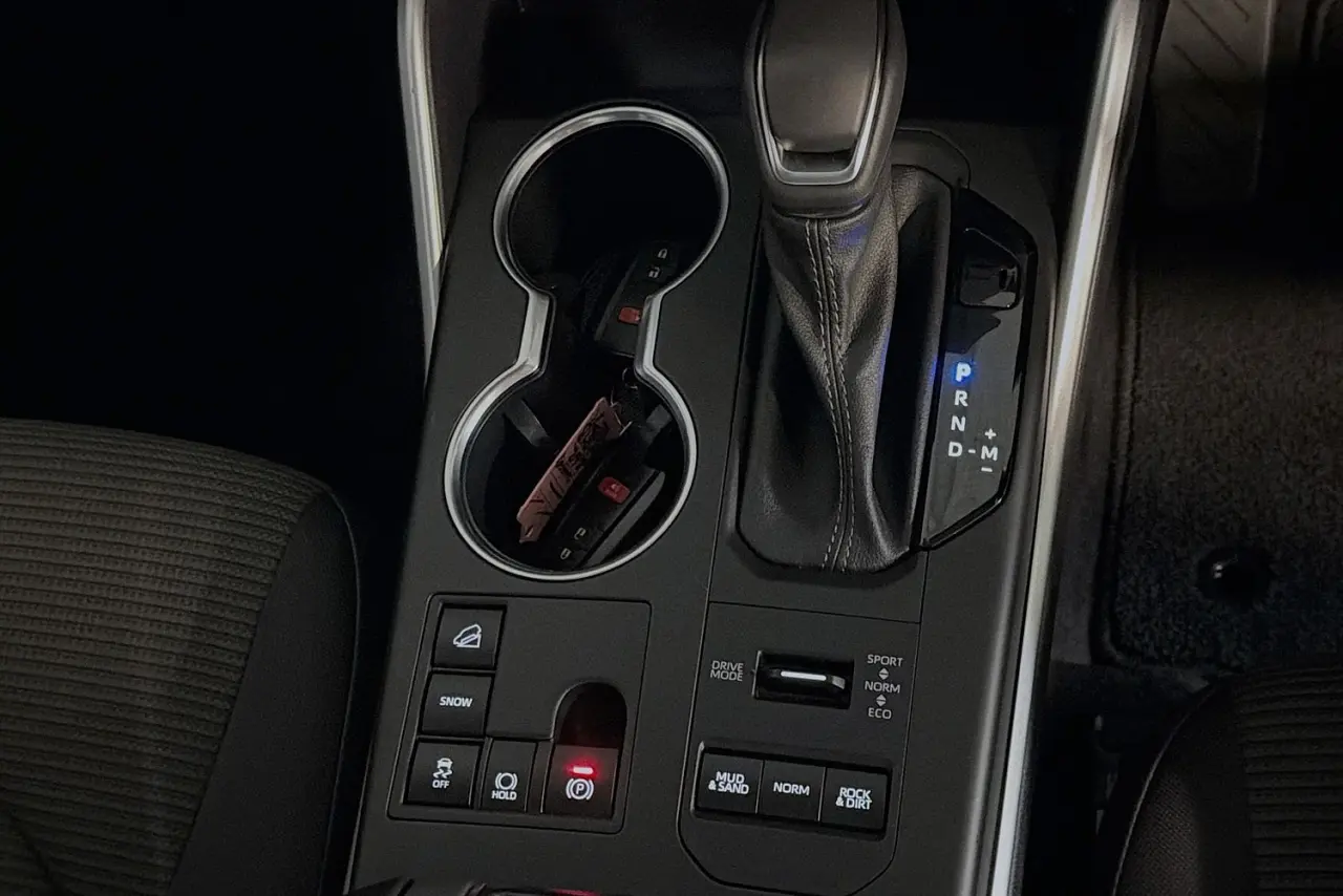 2023 Toyota Kluger Gallery Image 18