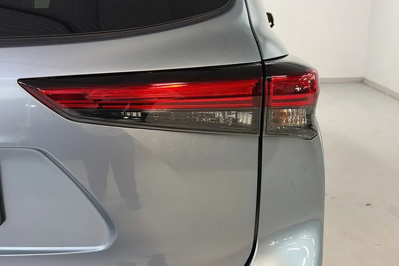 2023 Toyota Kluger Gallery Image 9