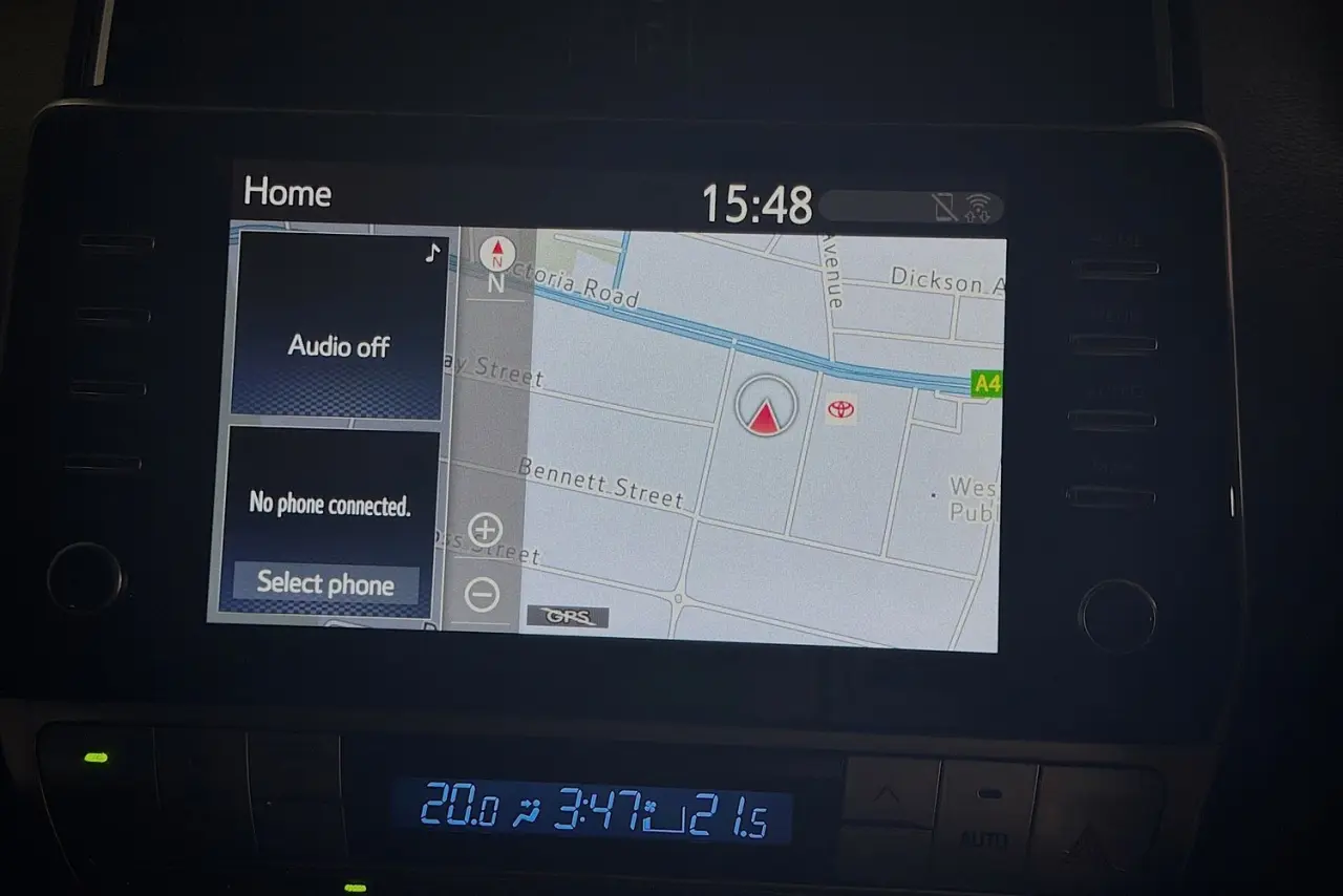 2022 Toyota Landcruiser Prado Gallery Image 16