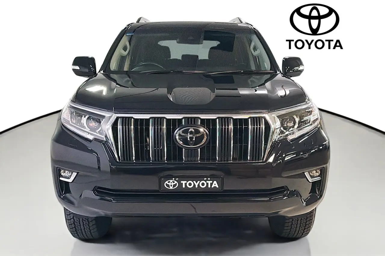 2022 Toyota Landcruiser Prado Gallery Image 2