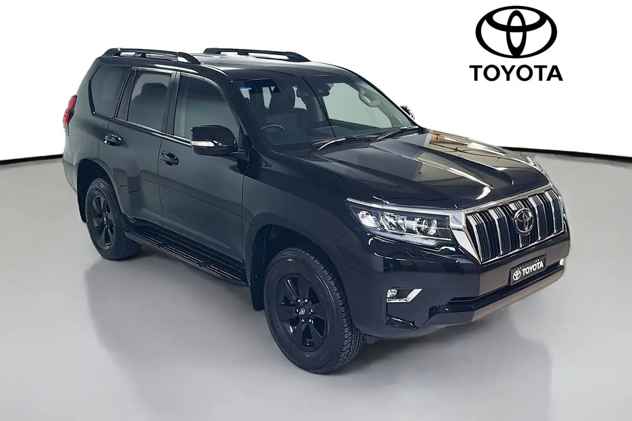 2022 Toyota Landcruiser Prado Gallery Image 30