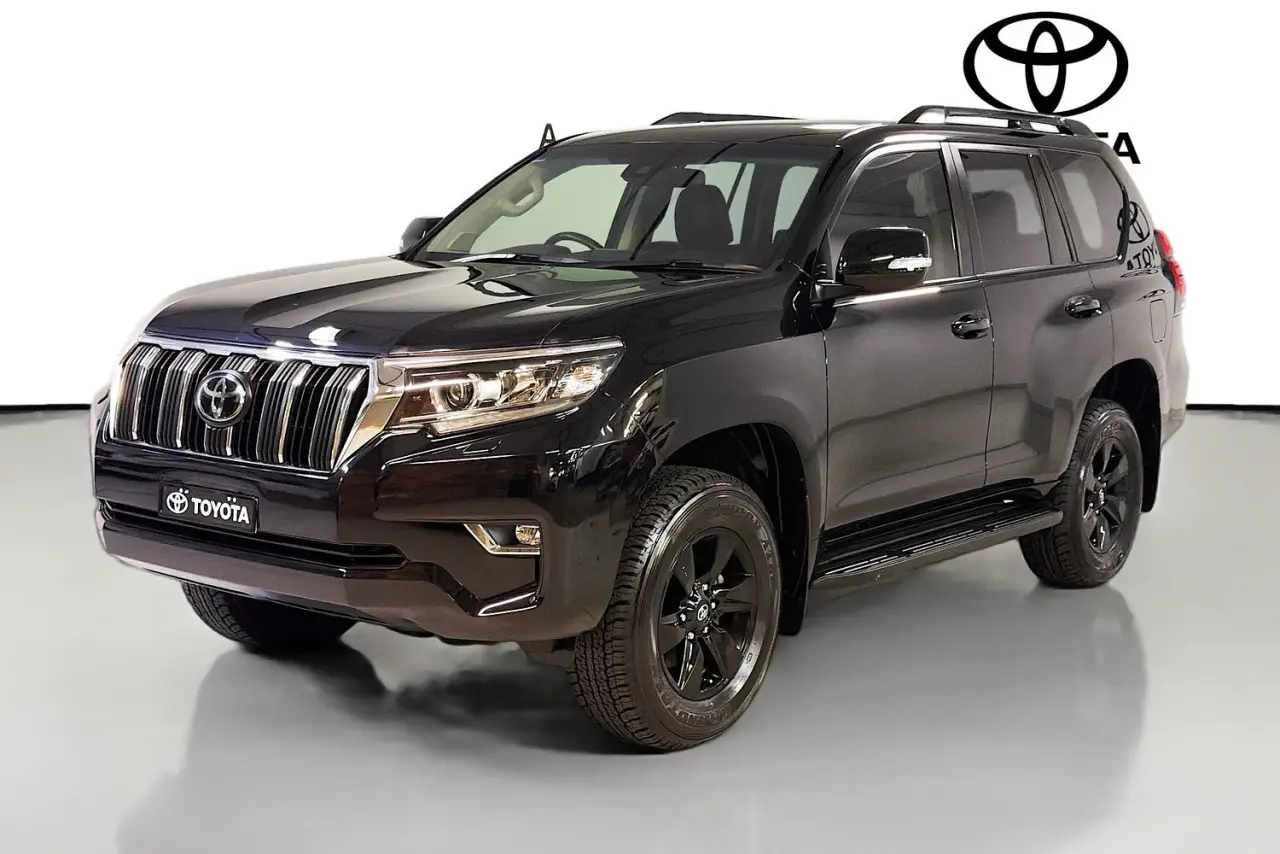 2022 Toyota Landcruiser Prado Gallery Image 4