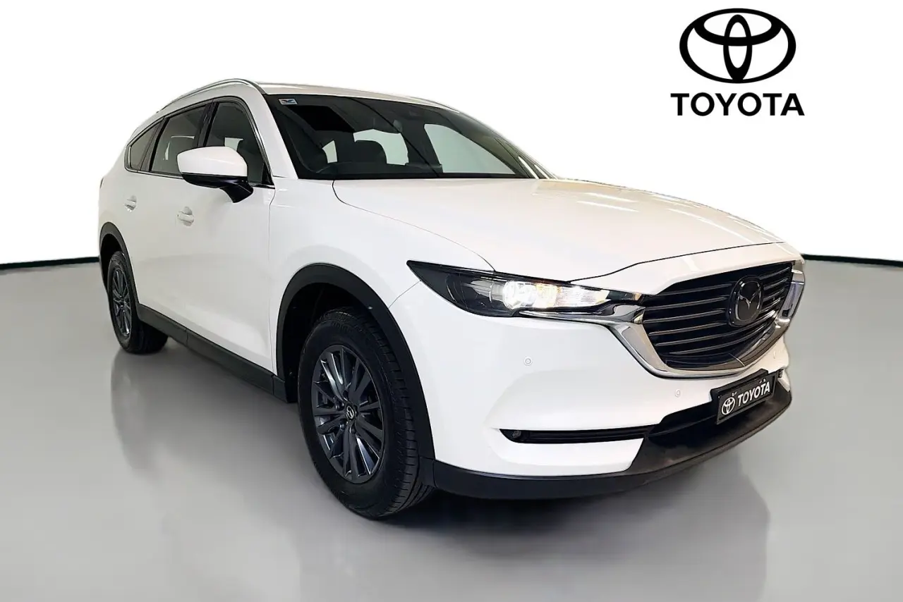 2022 Mazda CX-8 Gallery Image 1