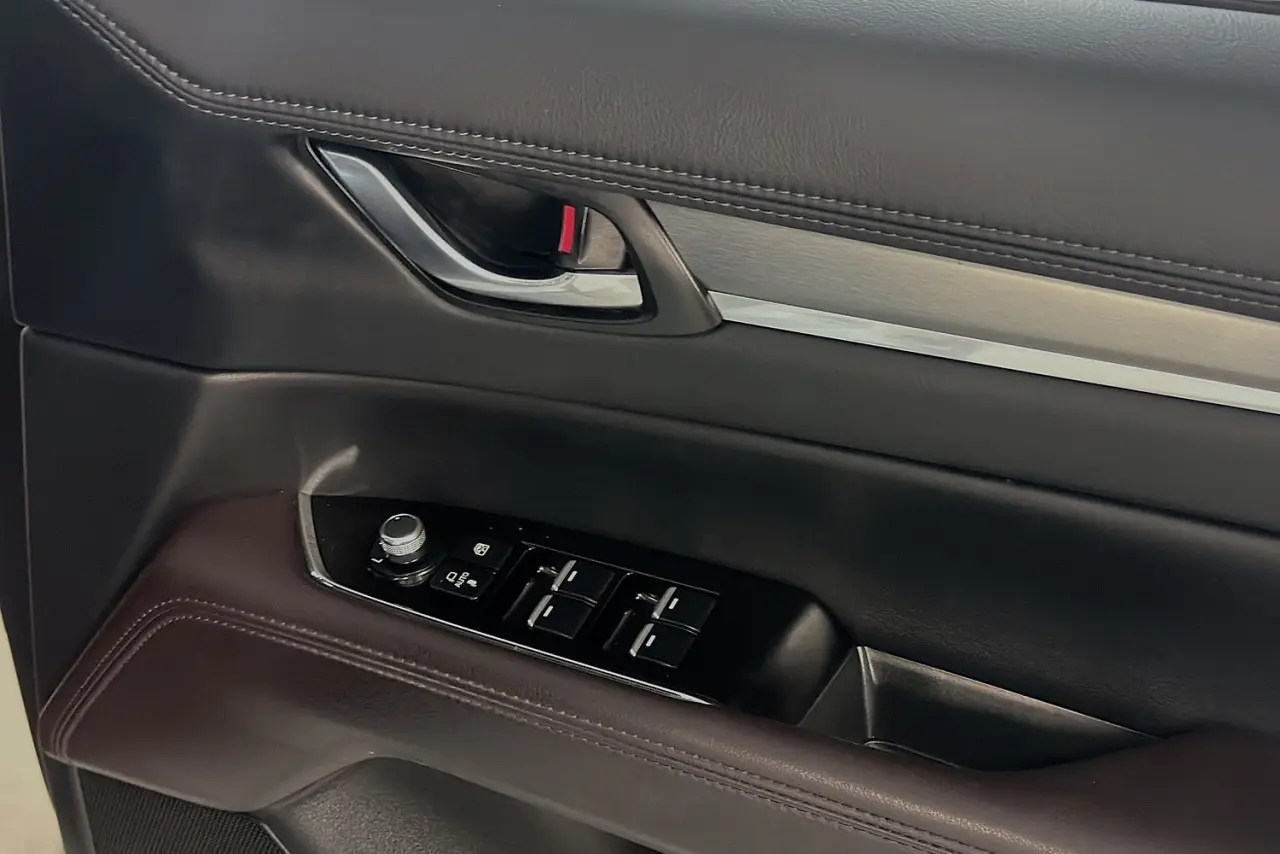 2022 Mazda CX-8 Gallery Image 24