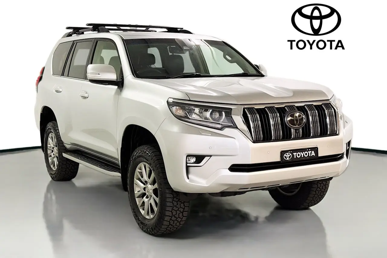 2019 Toyota Landcruiser Prado Image