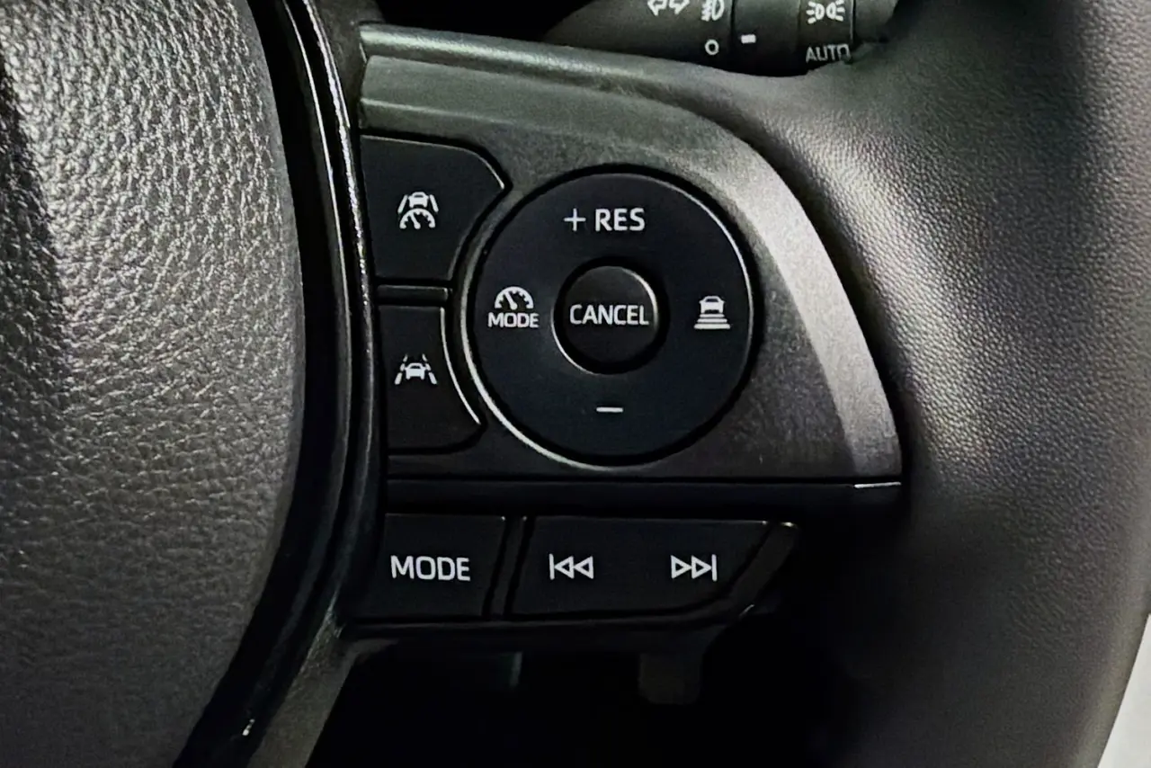 2024 Toyota Corolla Cross Gallery Image 19