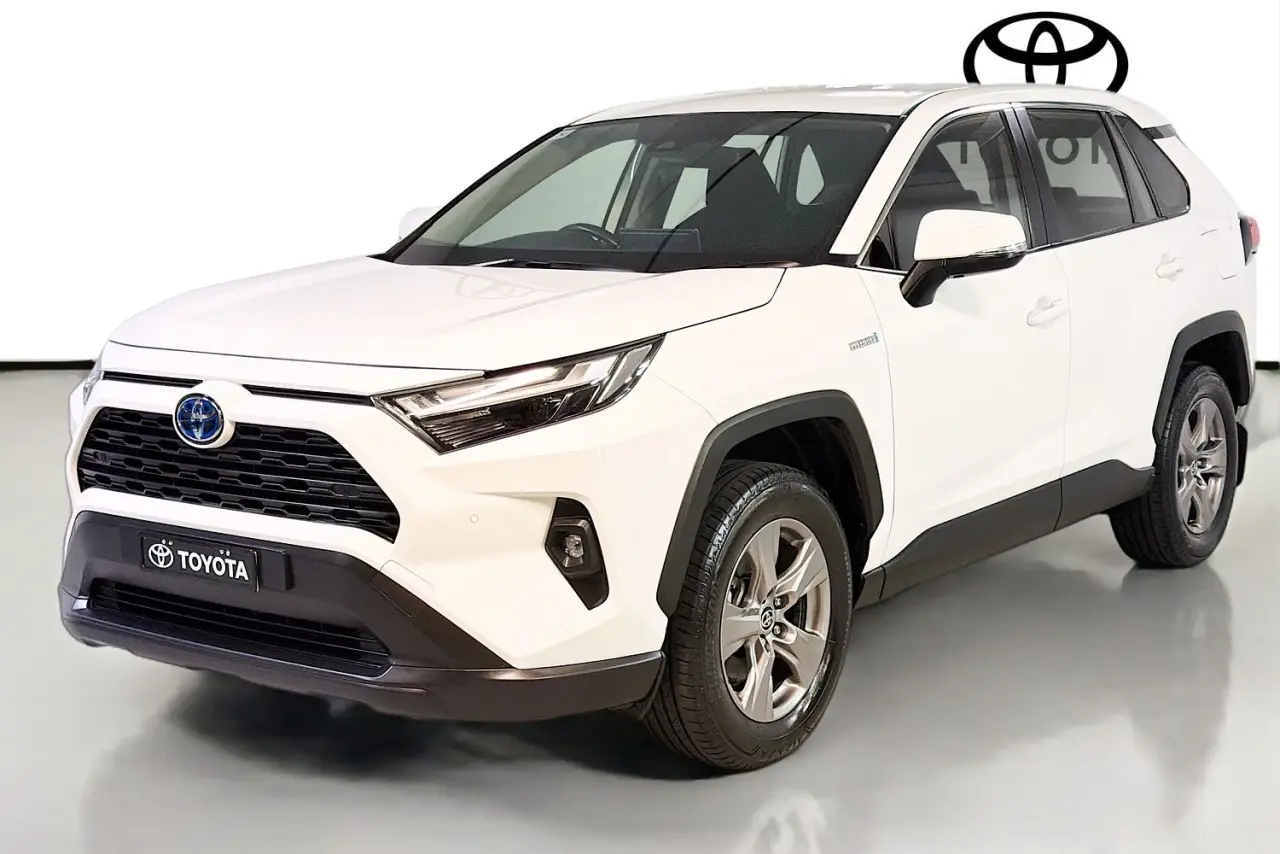 2022 Toyota RAV4 Gallery Image 4