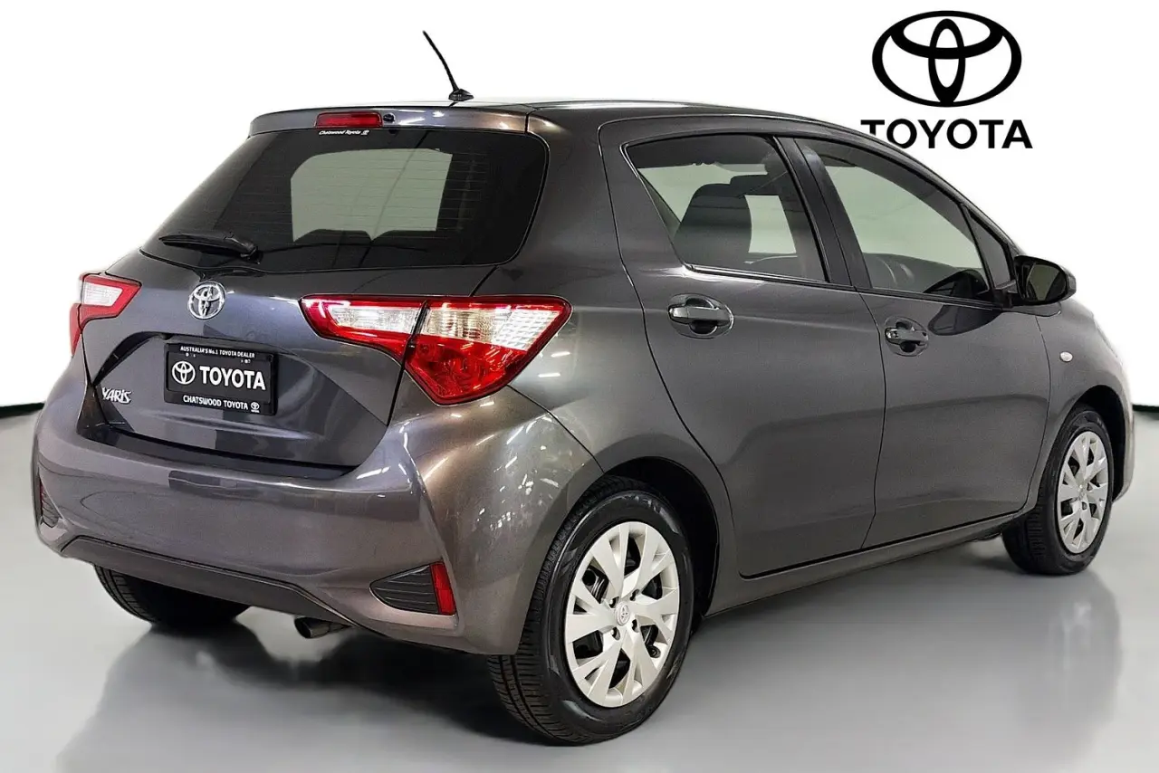 2018 Toyota Yaris Gallery Image 10